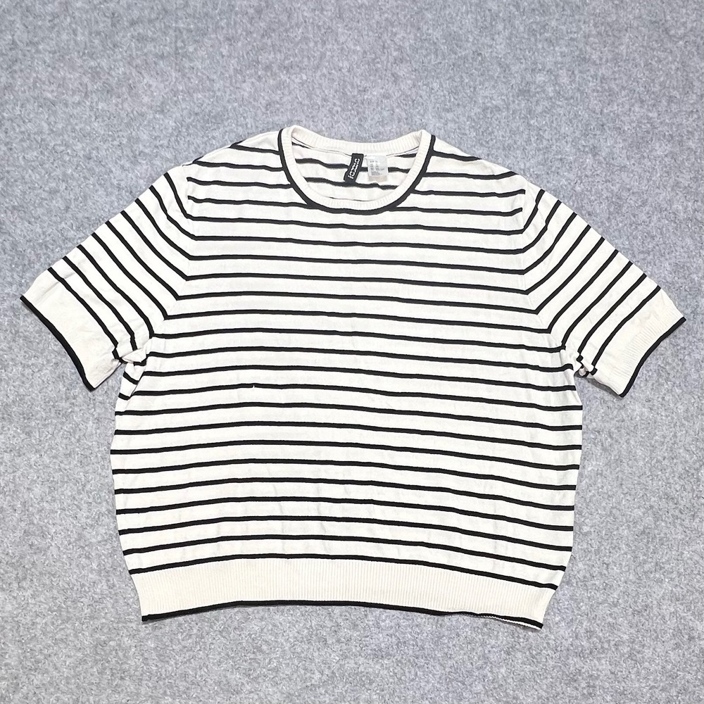H&M Divided Black White Striped Short Sleeve Knit Sweater Top Womens XL‎